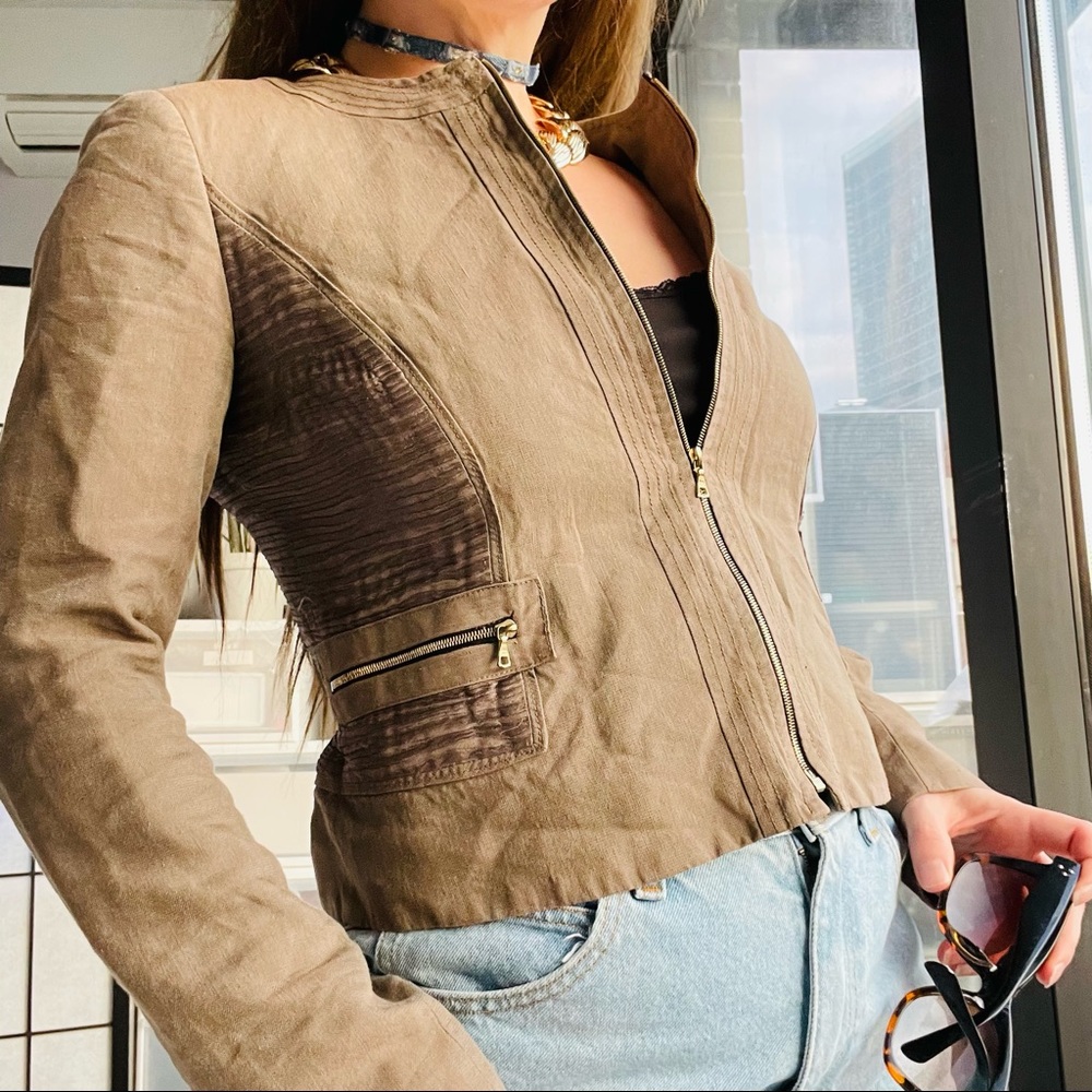 Judith & Charles  Jacket Linen Gold Zip Up Micro Pleated Satin Sides